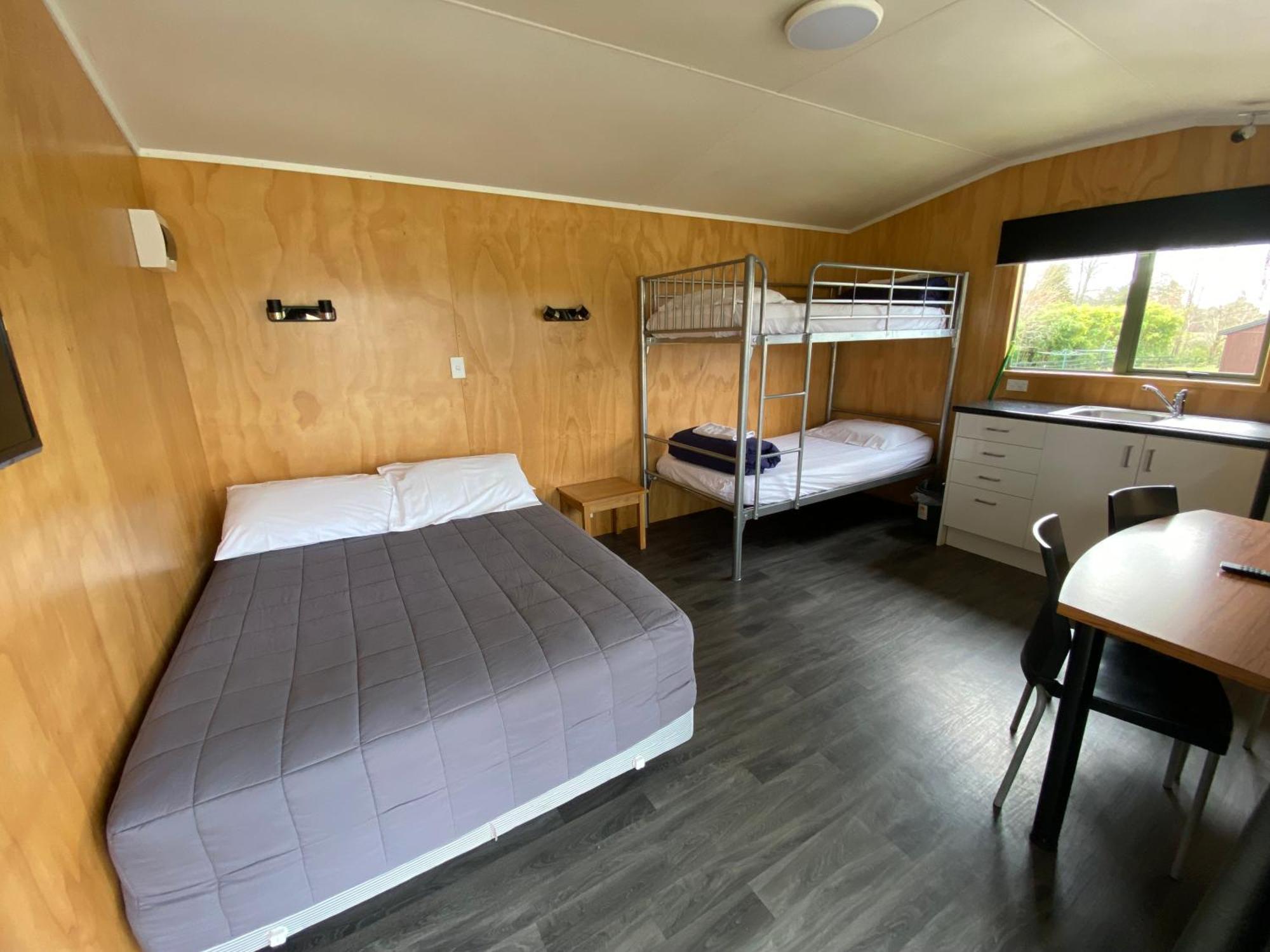 Rotorua Thermal Holiday Park Luaran gambar