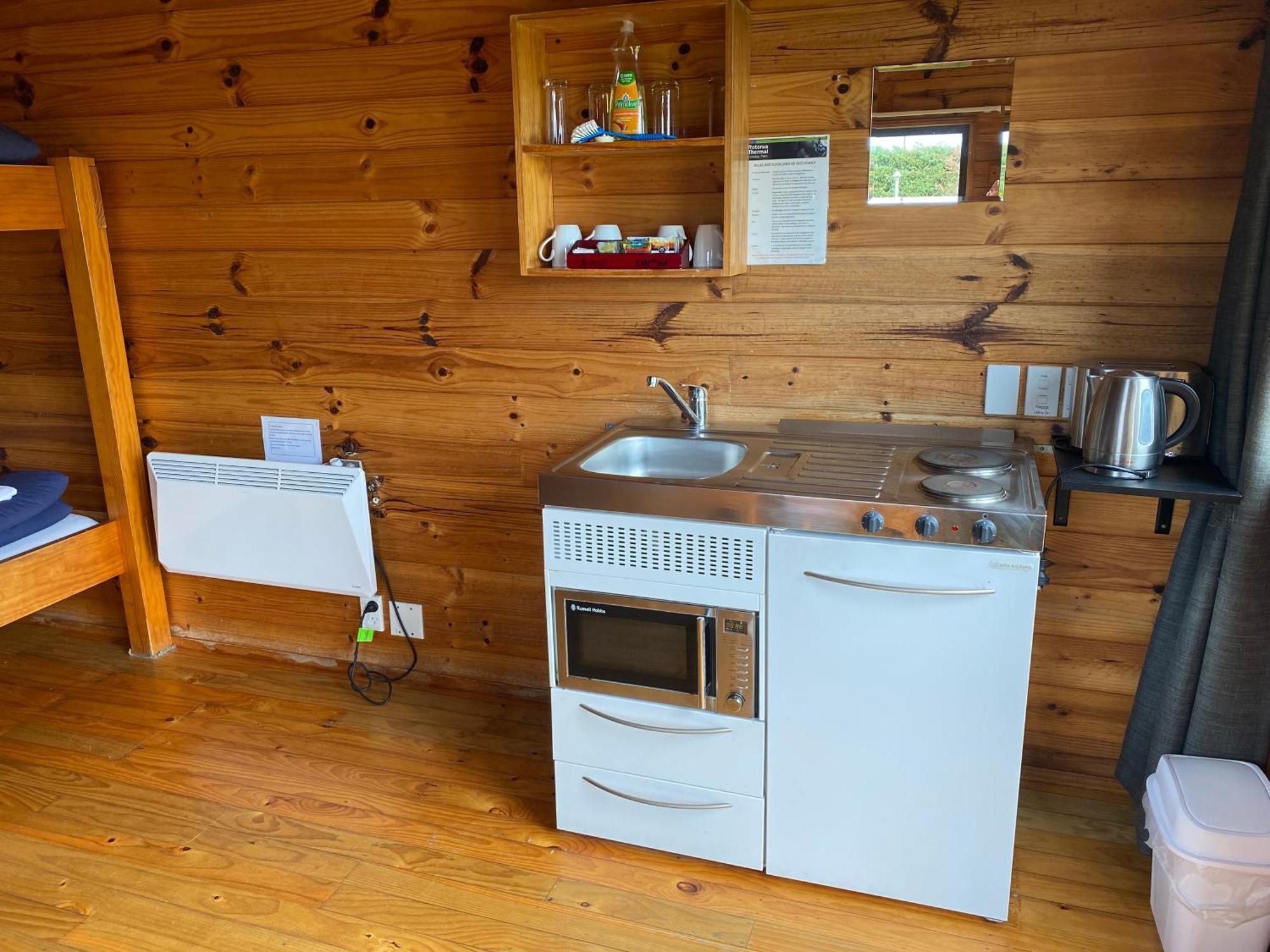 Rotorua Thermal Holiday Park Luaran gambar