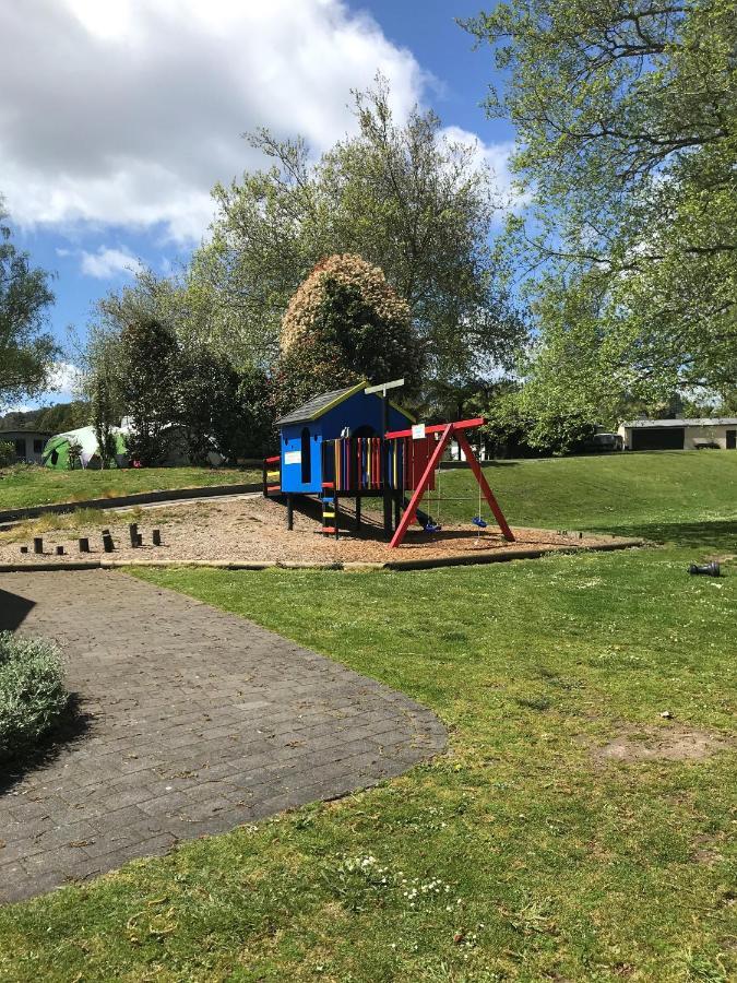 Rotorua Thermal Holiday Park Luaran gambar